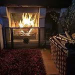 게스트하우스 Casa Do Serrador *