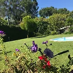Casa Do Serrador * 비에이라도미노