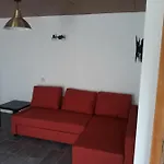 Casa Do Serrador * 비에이라도미노