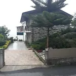Casa Do Serrador 비에이라도미노