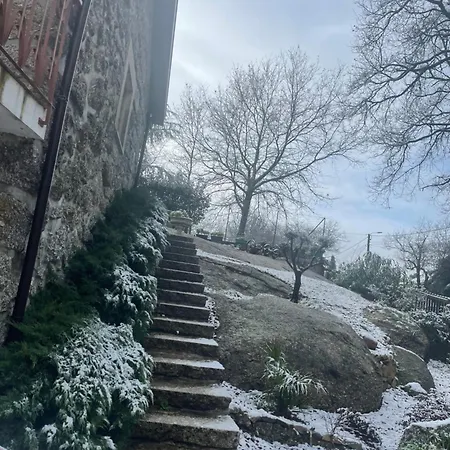 Casa Do Serrador بيت ضيافة