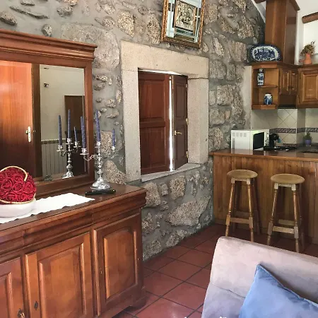Casa Do Serrador בית הארחה