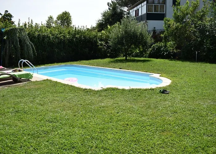 Casa Do Serrador 비에이라도미노